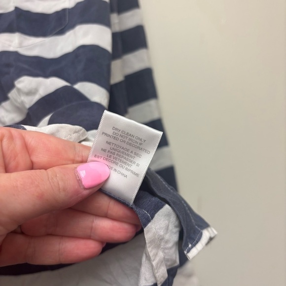 Equipment 100% Silk Blouse - Picture 11 of 12